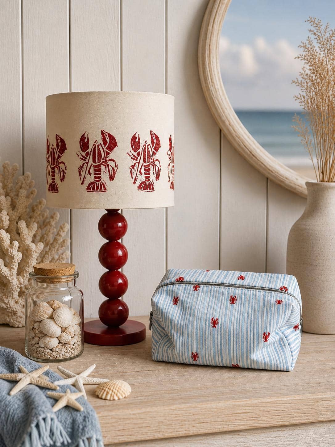 Toiletry bag lobsters